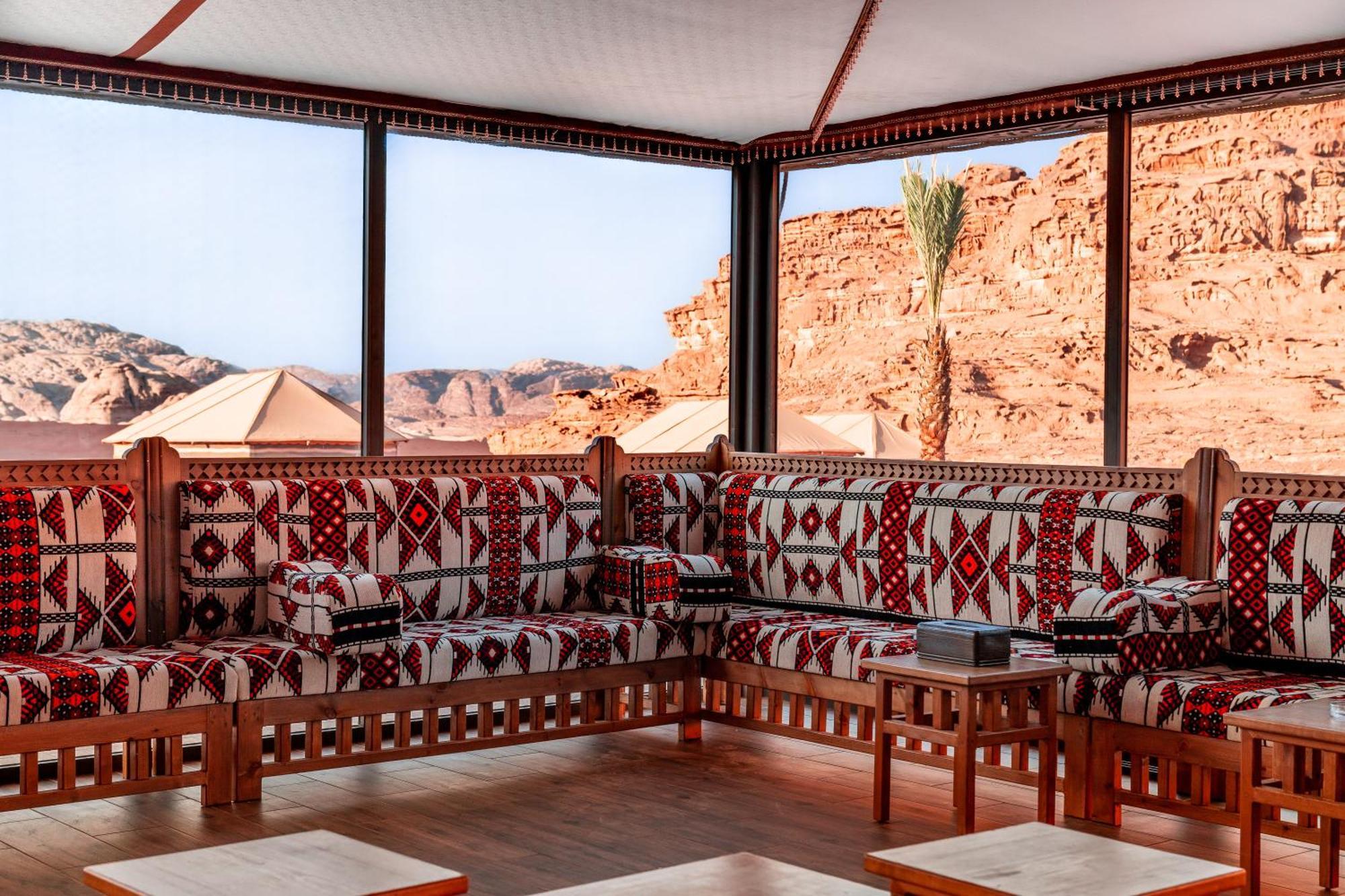 The Villas - Bedouin Boutique Resort Wadi Rum Exterior photo